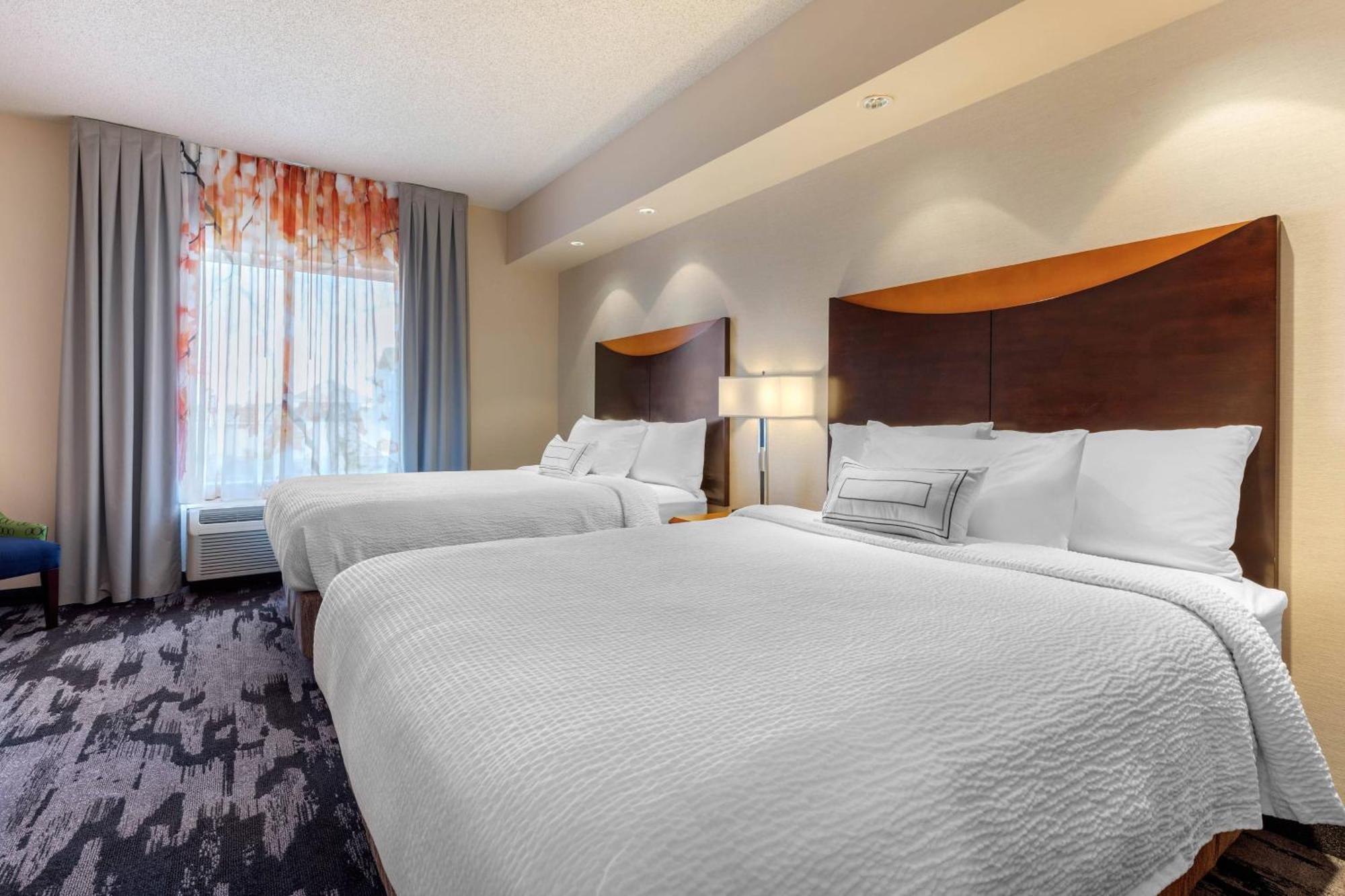 Fairfield & By Marriott Hotel Rockford