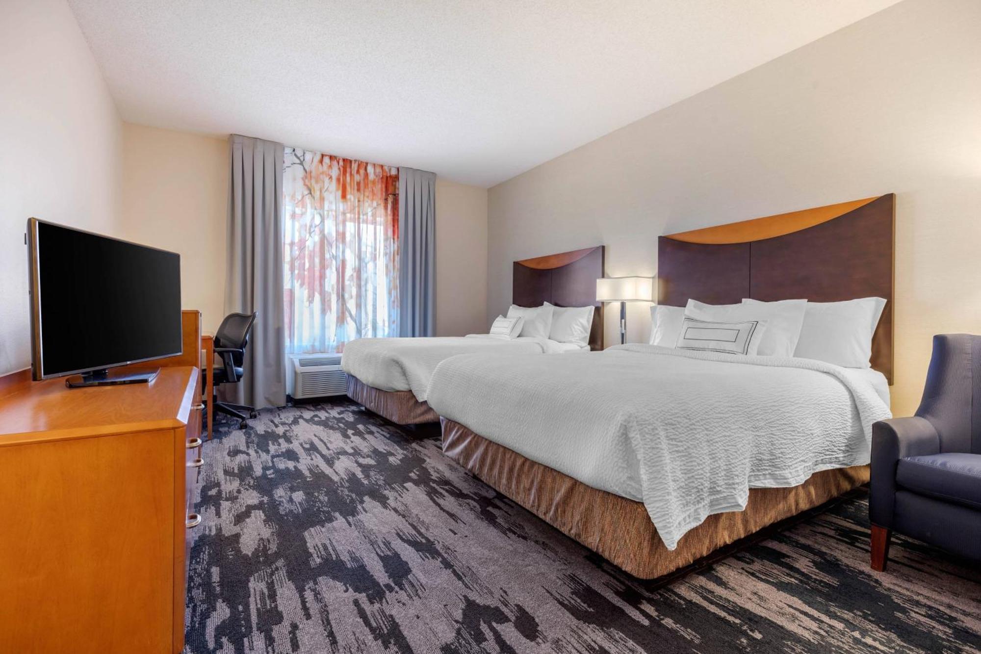 Fairfield & By Marriott 3* Rockford